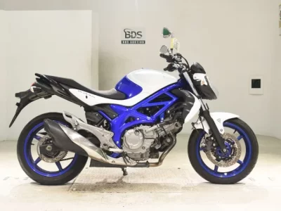 Suzuki GLADIUS400