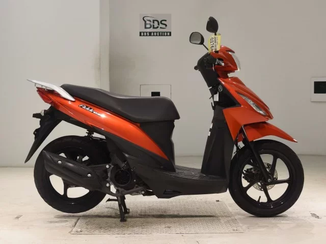 Suzuki ADDRESS110-2
