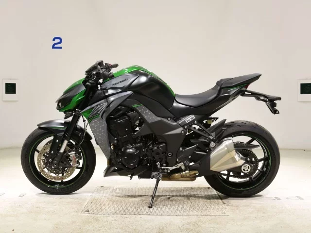 Kawasaki Z1000-5A