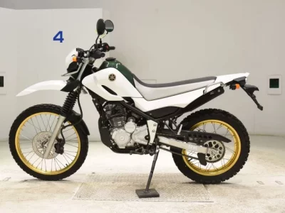 Yamaha SEROW 250-3