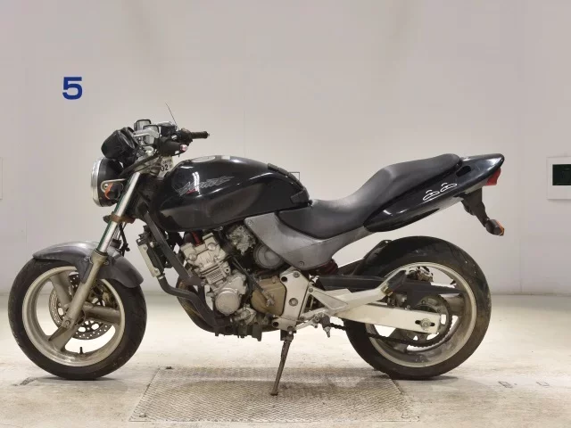 Honda HORNET250