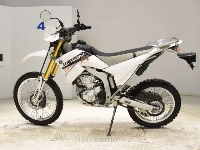 Yamaha WR250R