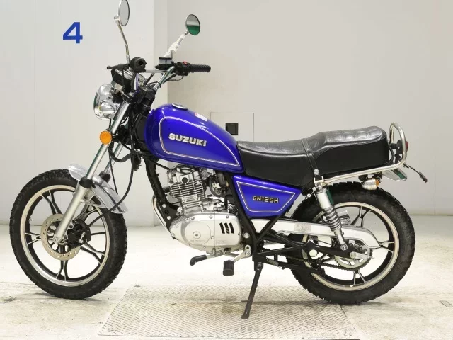 Suzuki GN125H