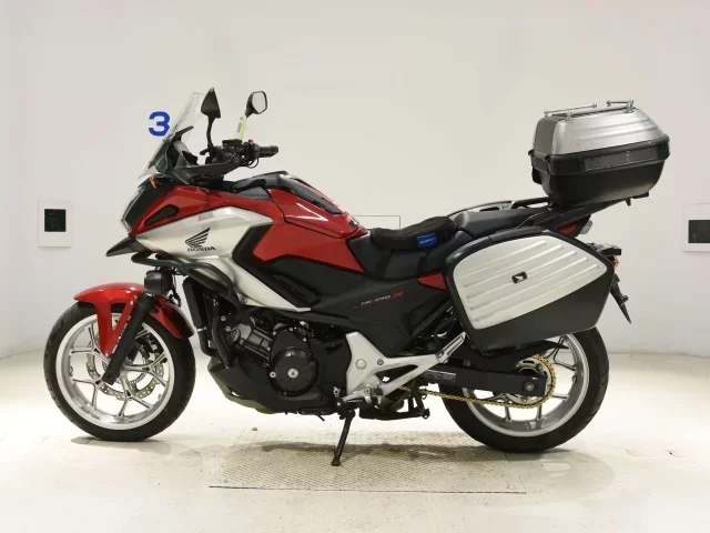 Honda NC750XDLD-2