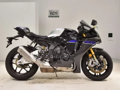 Yamaha YZF-R1M