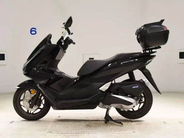 Honda PCX125-4