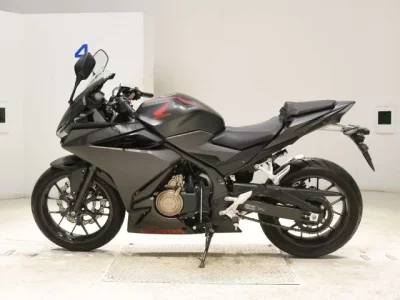 Honda CBR400R-2