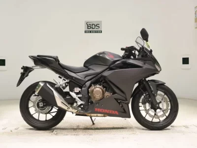 Honda CBR400R-2