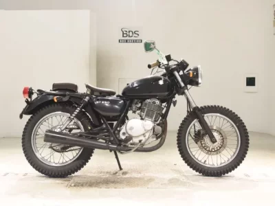 Suzuki ST250