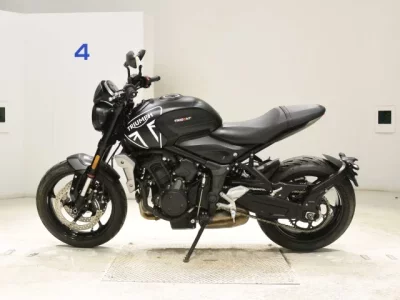 Triumph TRIUMPH TRIDENT 660