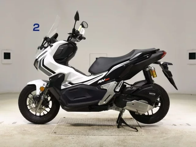 Honda ADV150