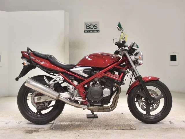 Suzuki BANDIT250-1