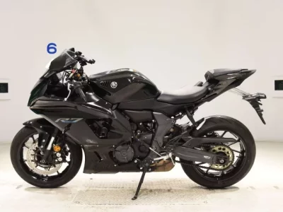 Yamaha YZF-R7