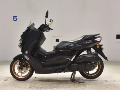 Yamaha NMAX155-2