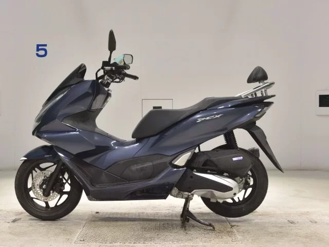 Honda PCX125-4