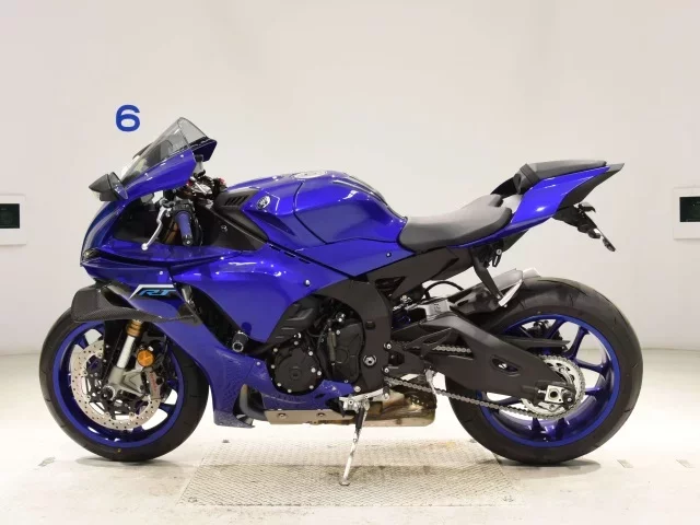 Yamaha YZF-R1