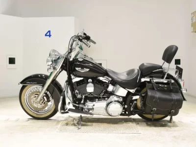 Harley-Davidson HARLEY FLSTN1580