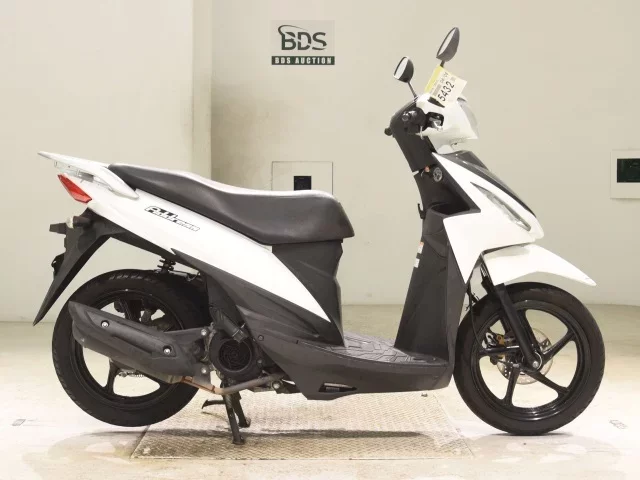 Suzuki ADDRESS110-2