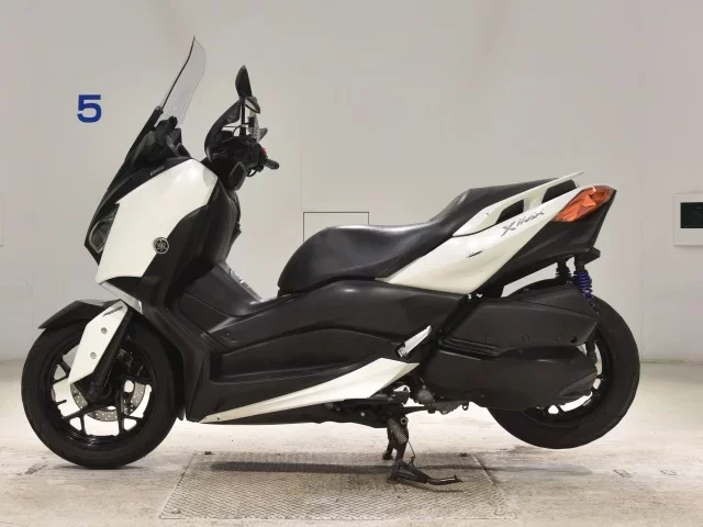Yamaha X-MAX250A