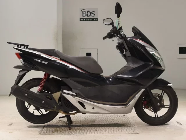 Honda PCX125-2