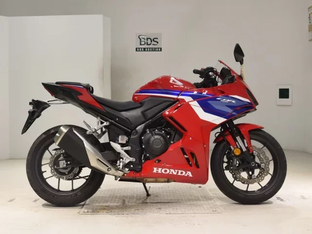 Honda CBR400R-3