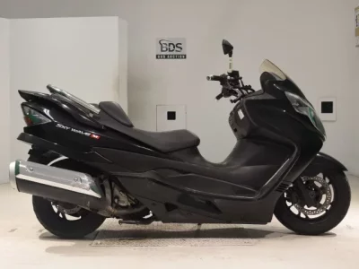 Suzuki SKYWAVE 250M