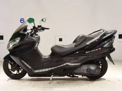 Suzuki SKYWAVE 250M