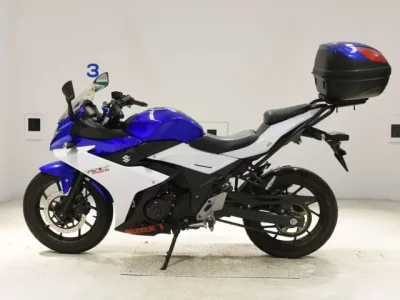Suzuki GSX250R