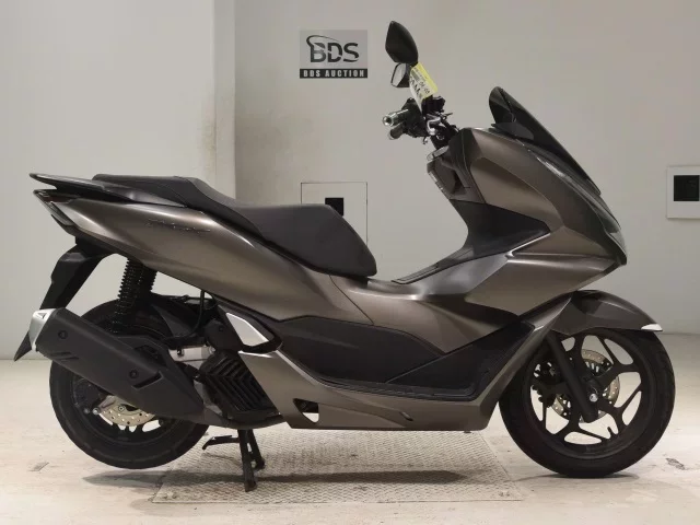 Honda PCX125-4