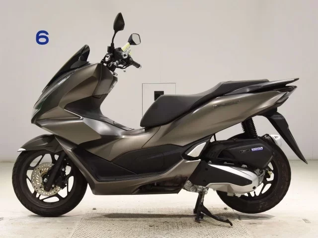 Honda PCX125-4