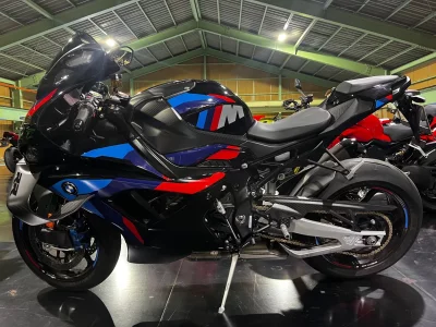 BMW BMW M1000RR