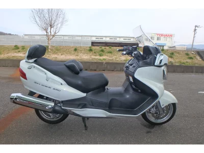 Suzuki SKYWAVE 650LX