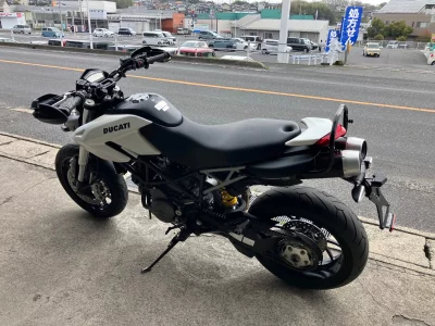 Ducati DUCATI HYPERMOTARD 796