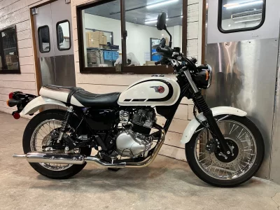 Kawasaki W230