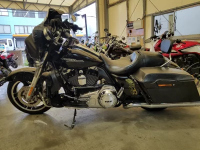 Harley-Davidson HARLEY FLHX1580