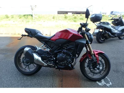 Honda CB250R