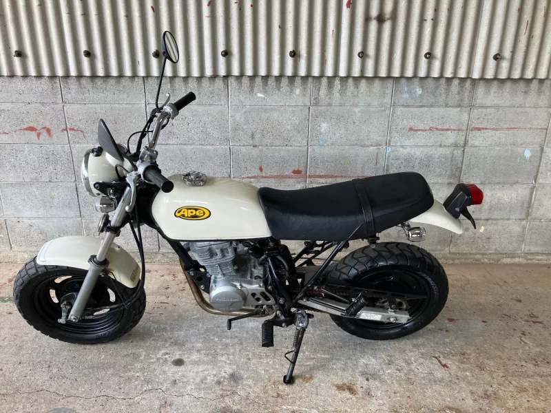 Honda APE100