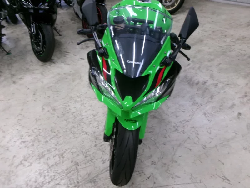Kawasaki NINJA ZX-6R