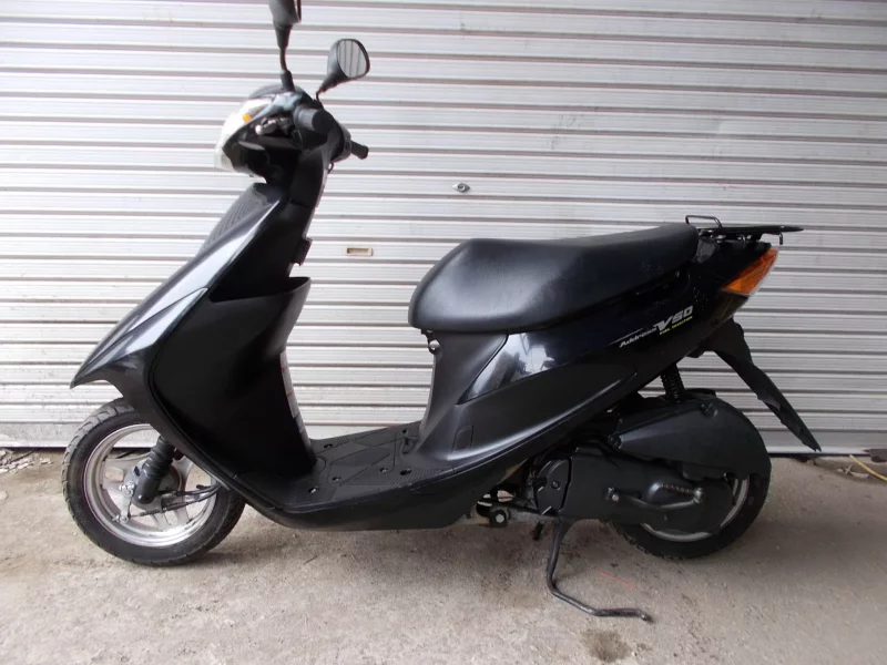 Suzuki ADDRESS V50