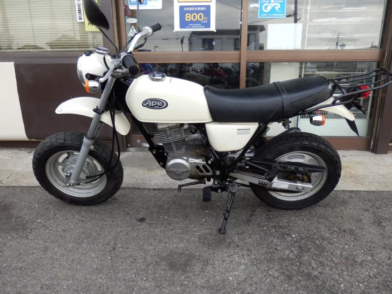 Honda APE100