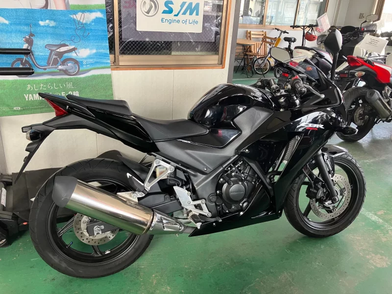 Honda CBR250R ABS