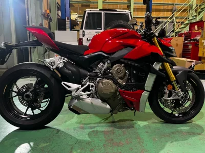 Ducati DUCATI STREET FIGHTER V4S