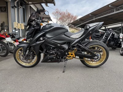 Suzuki GSX-S1000
