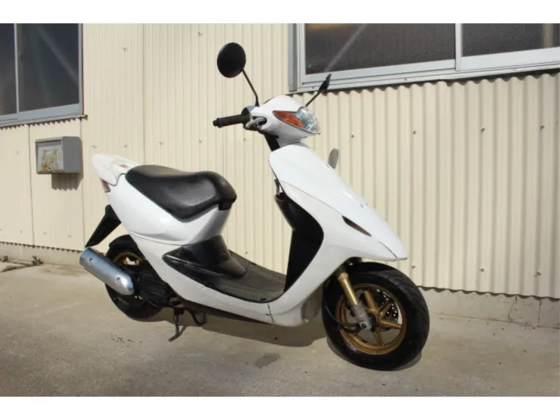 Honda DIO Z4