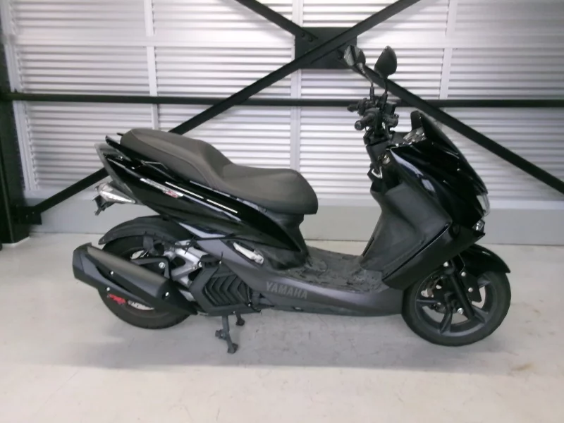 Yamaha MAJESTYS