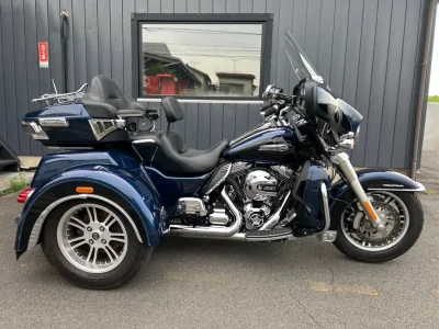 Harley-Davidson HARLEY FLHTCU