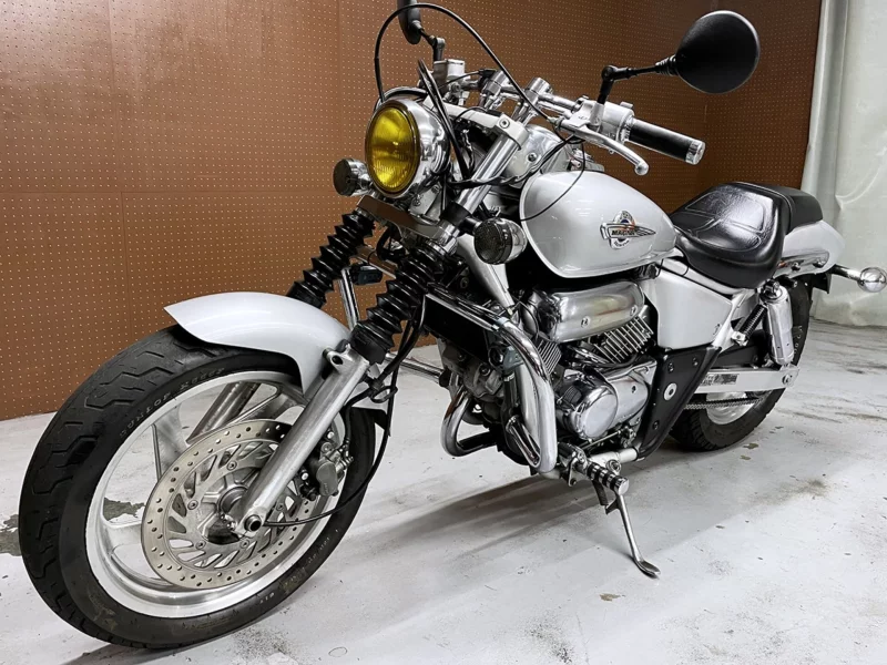 Honda V-TWIN MAGNA