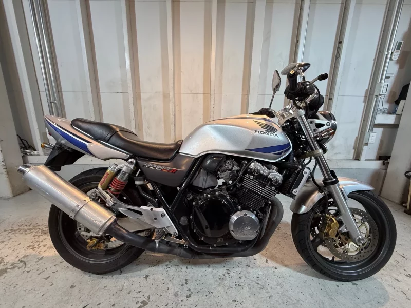 Honda CB400SF VTEC Spec2