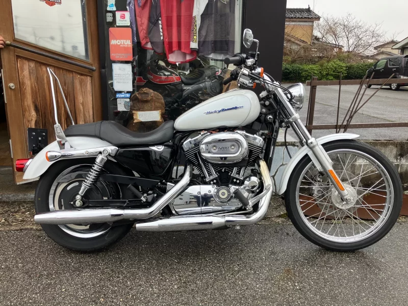 Harley-Davidson HARLEY XL1200C