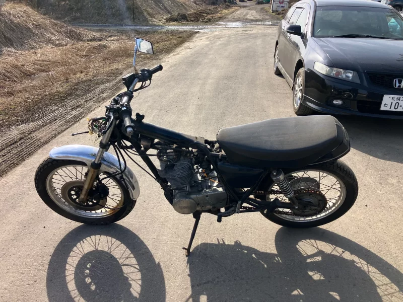 Yamaha SR500-1